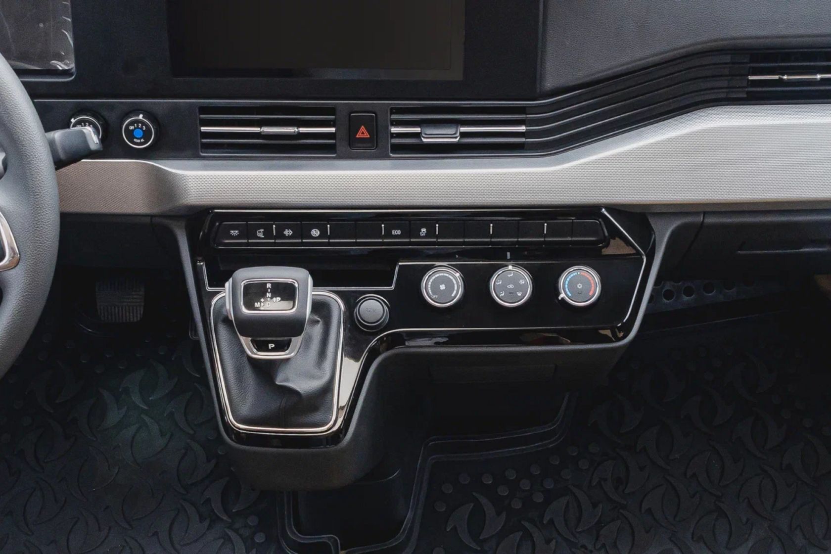 DONGFENG K33 фото 2022 2023